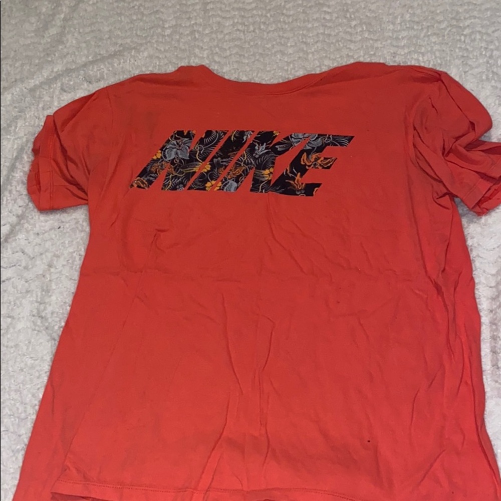 Nike tshirt.